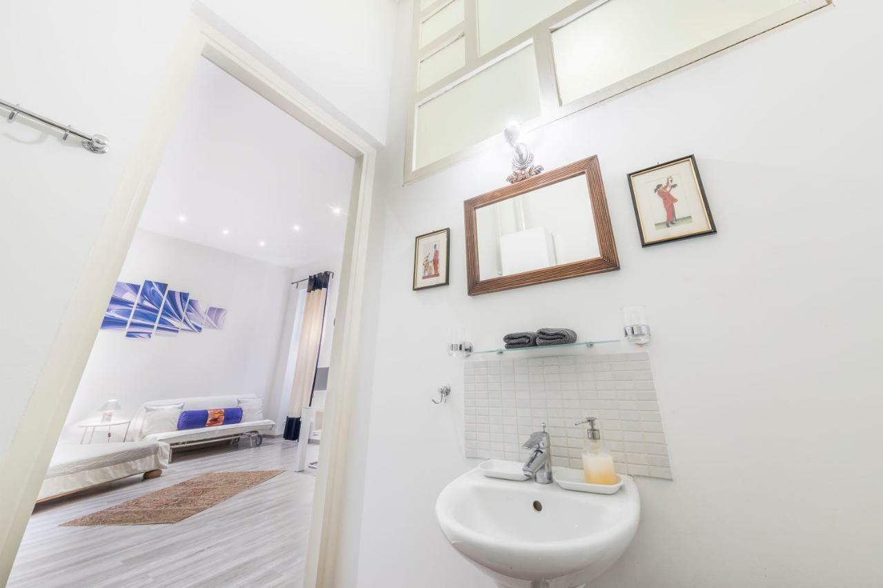 Atlanta Apartment Is In The Heart Of ブダペスト エクステリア 写真